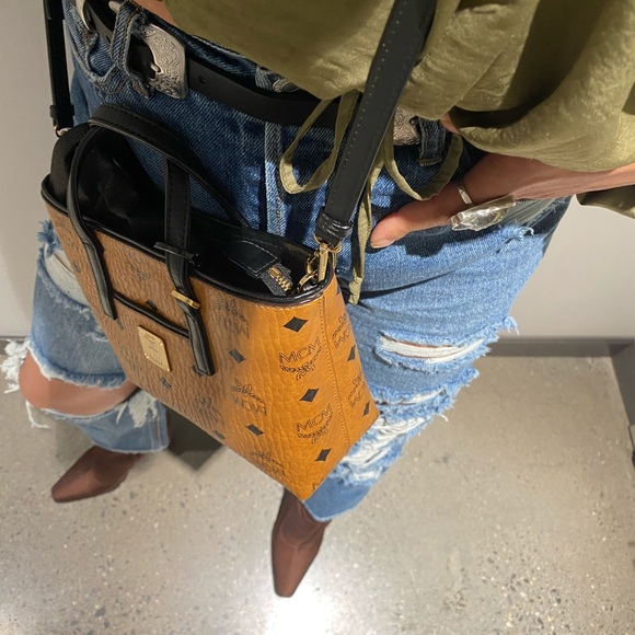 Posher ID : Monroe/35/NY - Picture 6 of 6